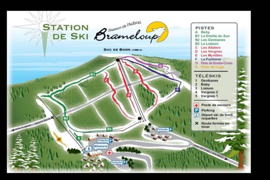 T2 3 Etoiles St Geniez D'olt 2 Piscines Chauffees Pierrefiche (Aveyron)